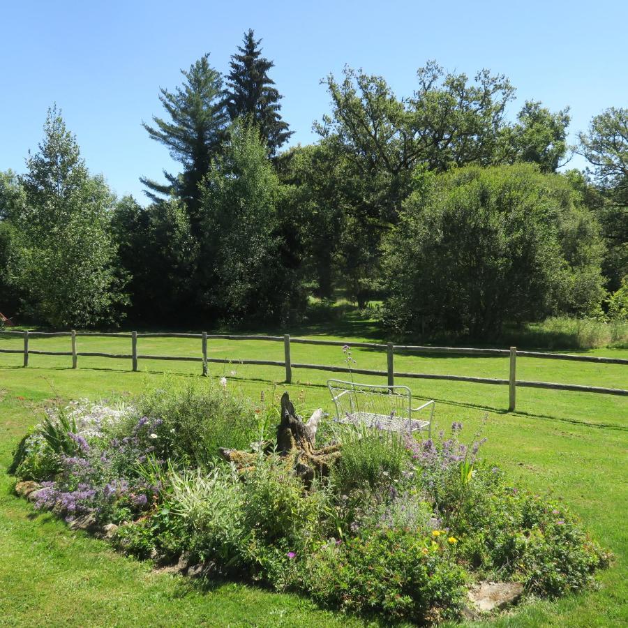 La Bazeuge Serenite Verte A La Tuilerie Accommodation מראה חיצוני תמונה